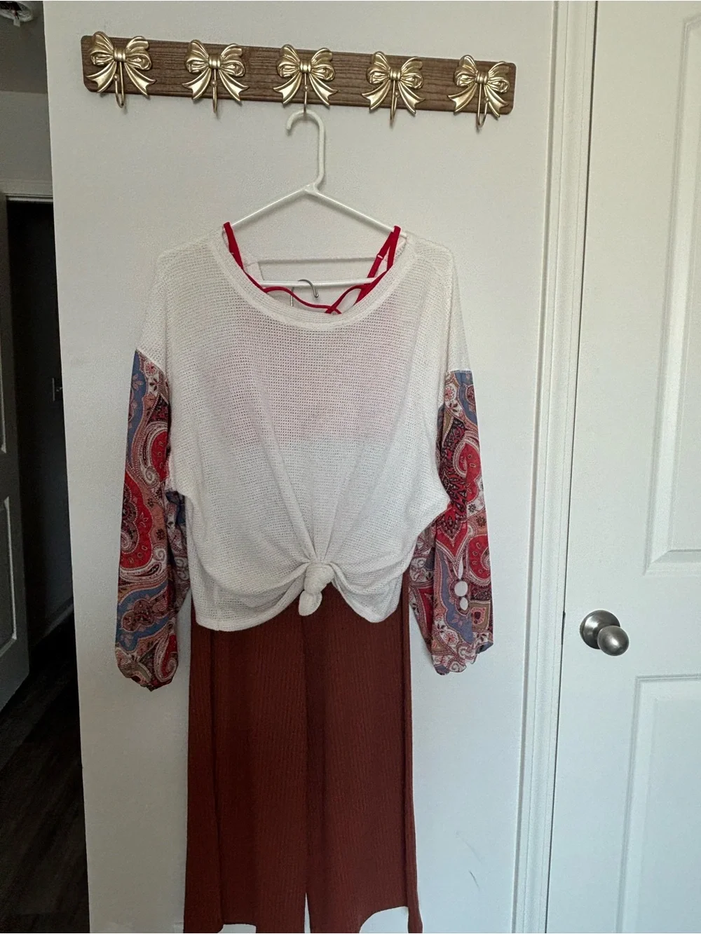Boutique White Knit Top with Red Paisley Sleeves, Strappy bra, matching pant set